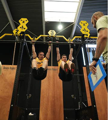 div - 2025-12-01T161745.044